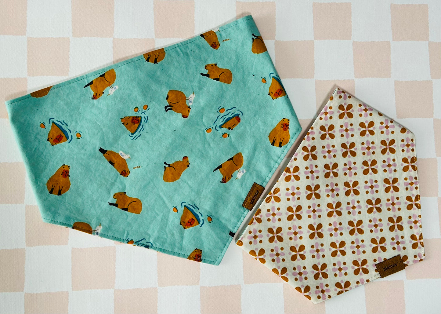 Capy Bandana
