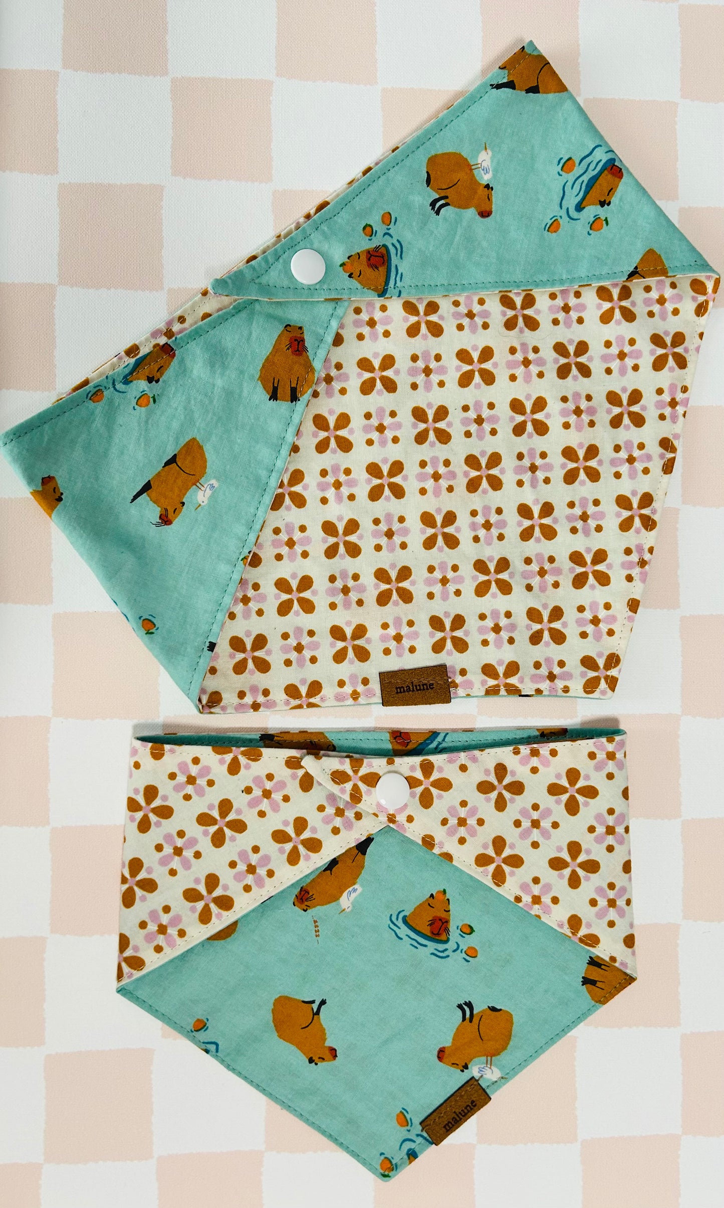 Capy Bandana
