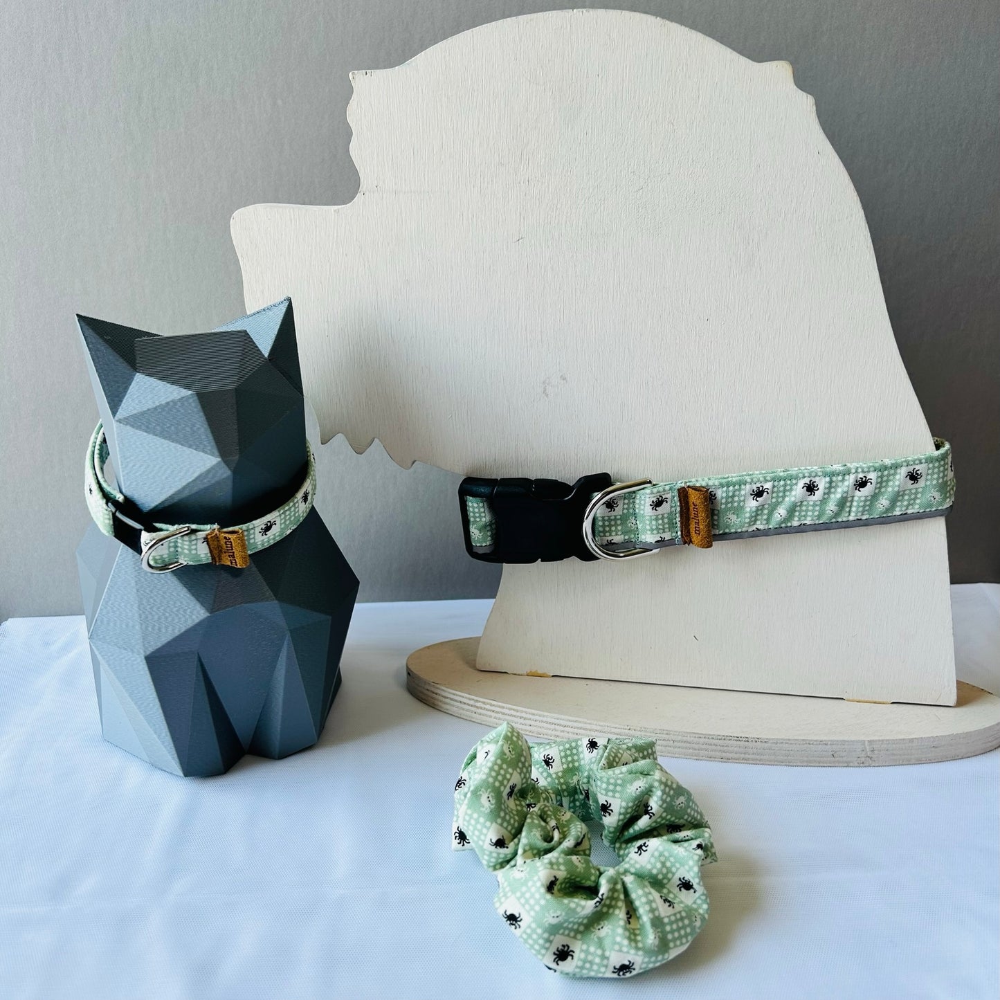Charlotte's Picnic Collar